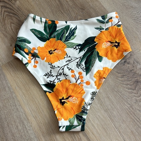 Cupshe Orange Floral High Rise High Leg Swim Bottoms size XS - Picture 2 of 5